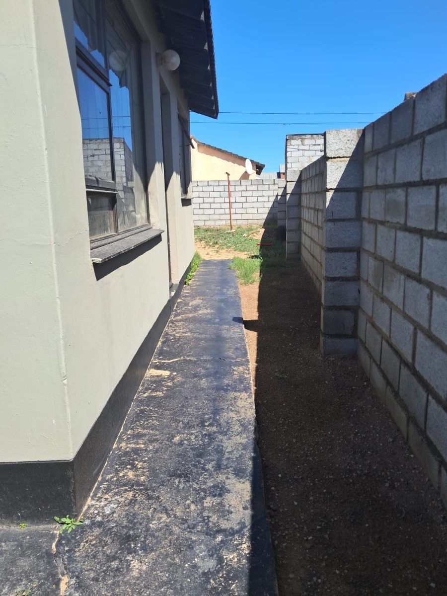 2 Bedroom Property for Sale in Motherwell Nu 3 Eastern Cape